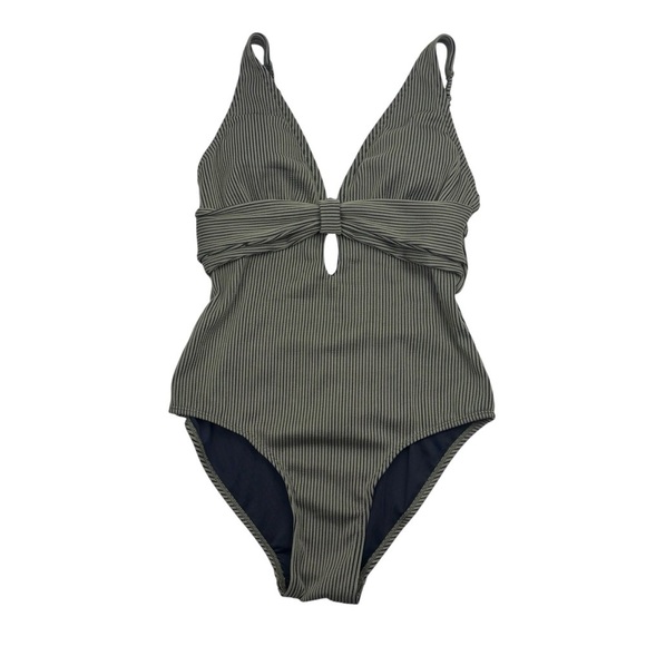 CUPSHE OLIVE GREEN PLUNGING KNOTTED V-NECK ADJUSTABLE STRAP ONE PIECE SWIMSUIT - Picture 3 of 16